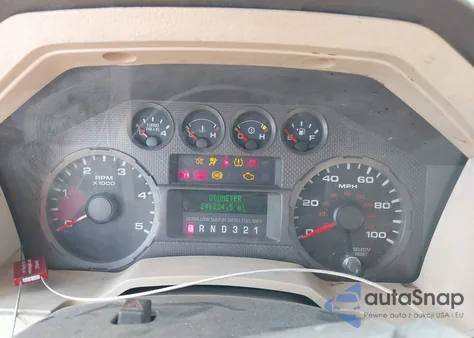 2008 Ford F-250 Xl z USA, uszkodzony, nr VIN 1FTSW20R08ED01206